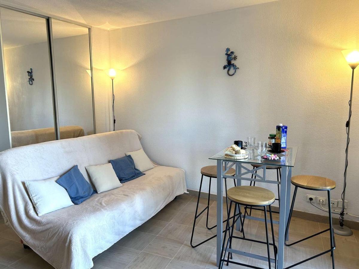 A Port Frejus, Et Commerces A Pied, Connexion Internet, Menage Inclus - Fr-1-226a-168 *